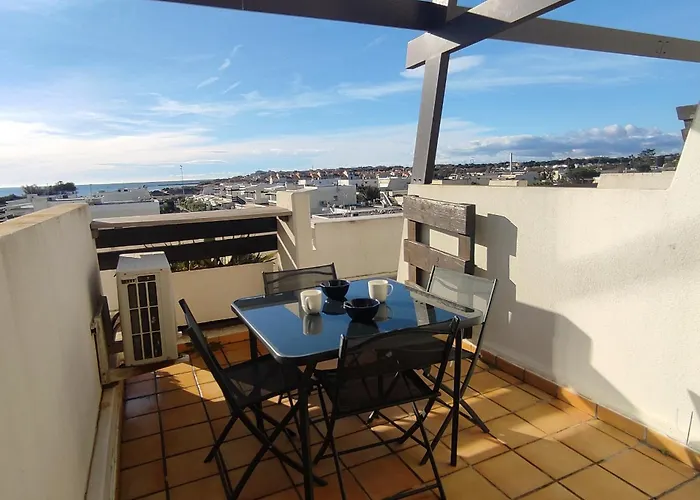 76, Port Nature Colline 2 Village Naturiste * Agde